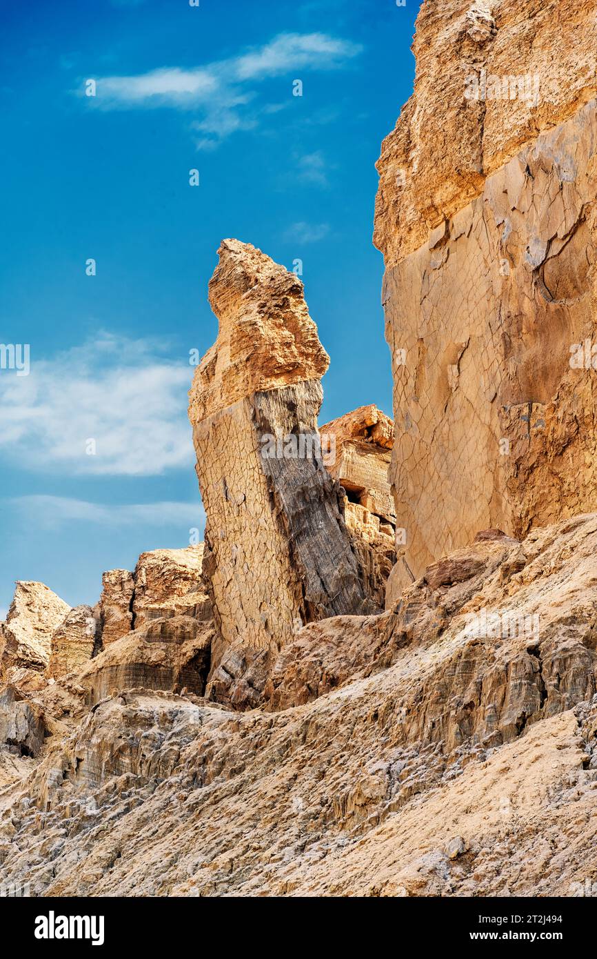 Columna de Sal, la esposa de Lot; Monte Sodoma en el suroeste del Mar