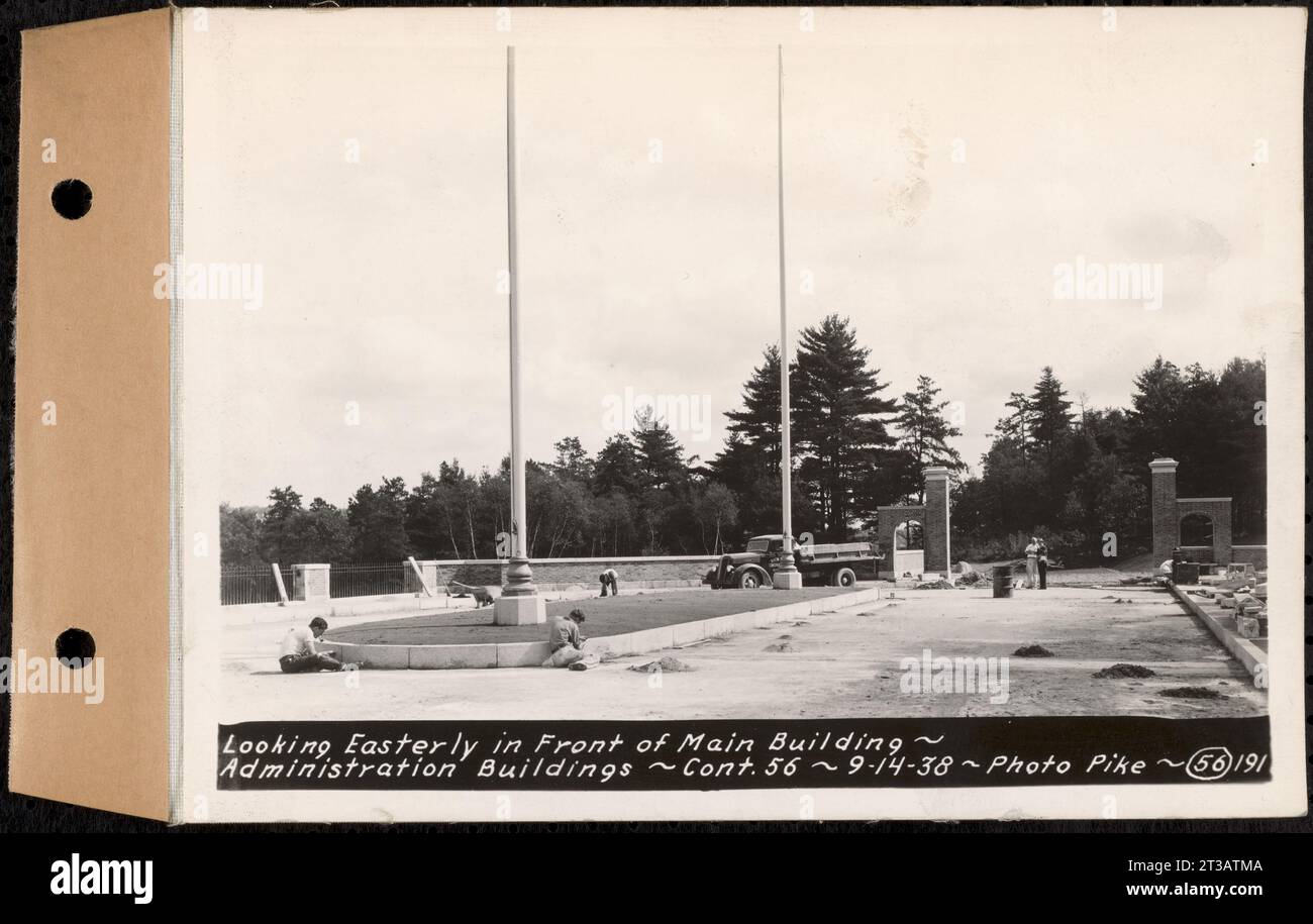 Contrato Nº 56, Edificios de Administración, Presa Principal, Belchertown, mirando hacia el este frente al Edificio Principal, Belchertown, Massachusetts, 14 de septiembre de 1938 Foto de stock