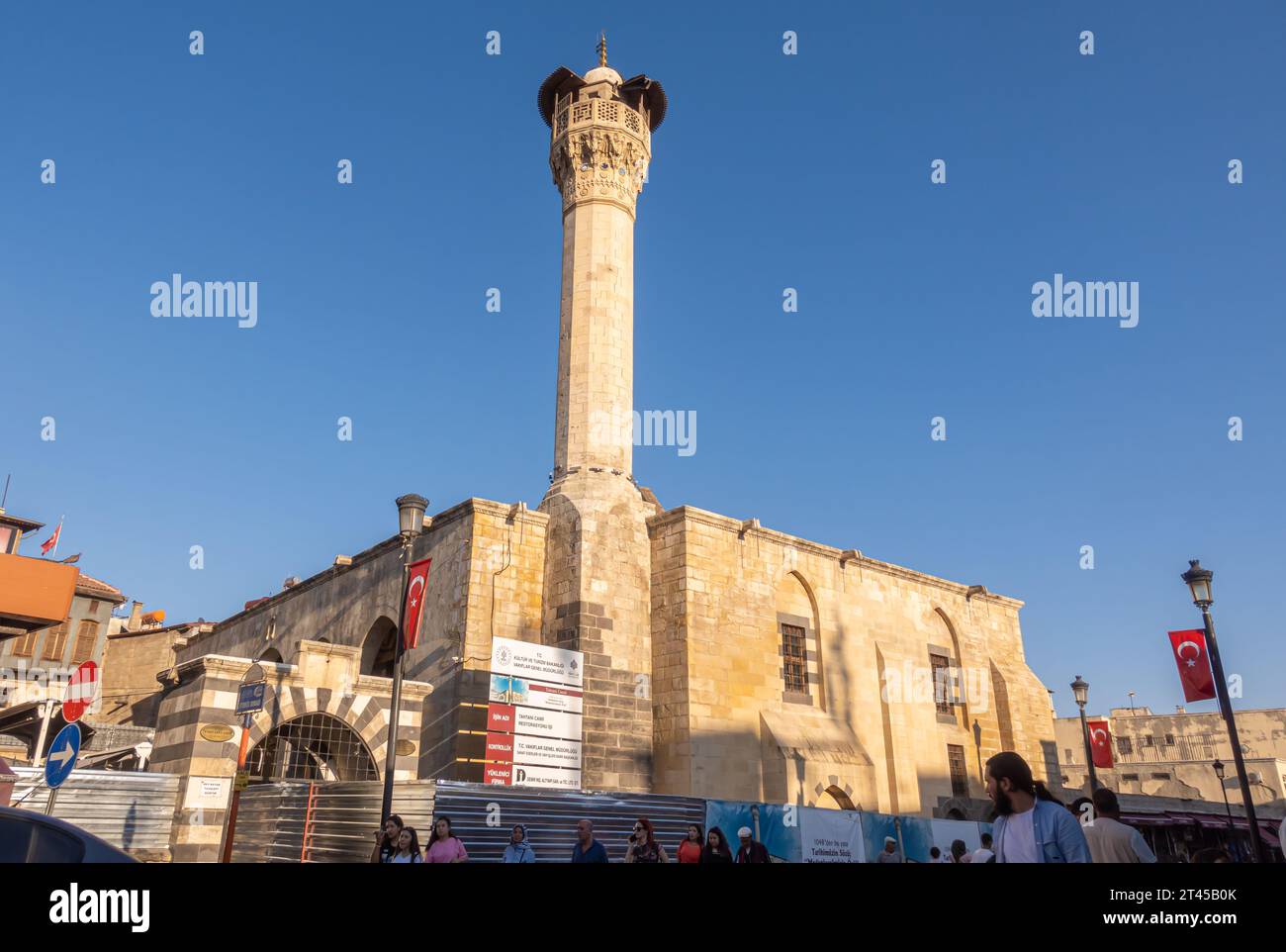 La Mezquita Boyacı Camii, también llamada Boyacıoğlu Camii o Kadı Kemalettin Camii es una mezquita en Gaziantep, Turquía Boyacı. ... Se encuentra en el Şahinbey Foto de stock