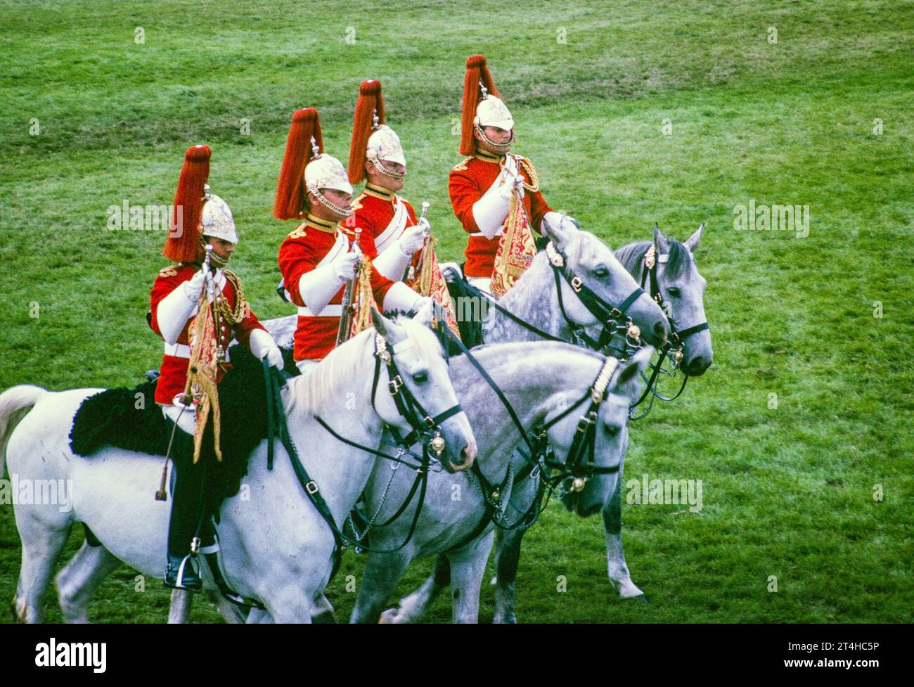 Jinetes con regalia real, espectáculo de la Royal Agricultural Society of England, The Royal Show, Stoneleigh, Warwickshire, Inglaterra, REINO UNIDO 1967 Foto de stock