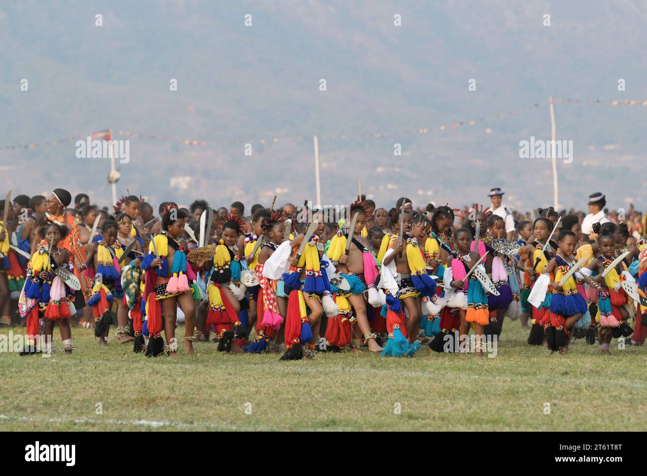 Ceremonia swazi umhlanga 2023 fotografías e imágenes de alta resolución