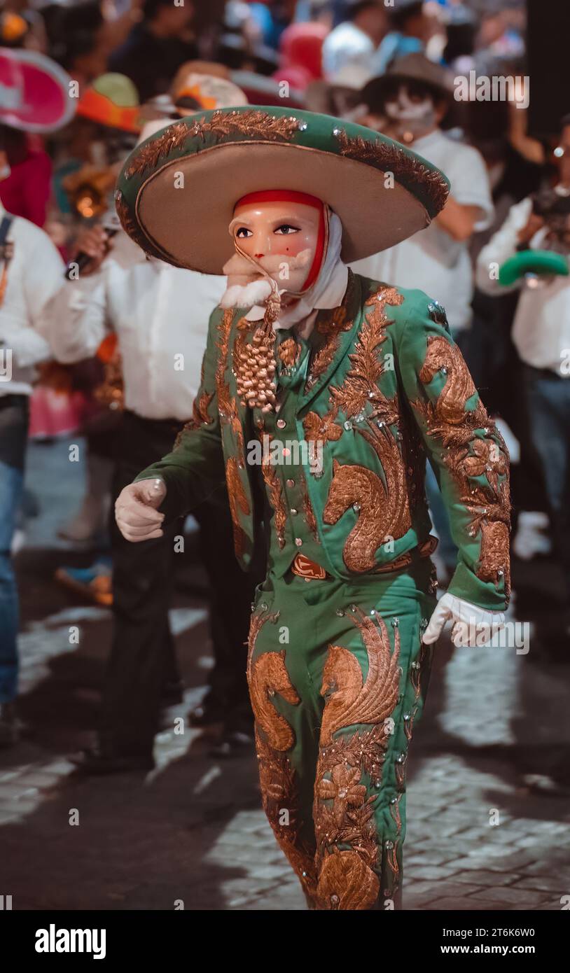 Desfile de disfraces mexico fotografías e imágenes de alta resolución -  Alamy