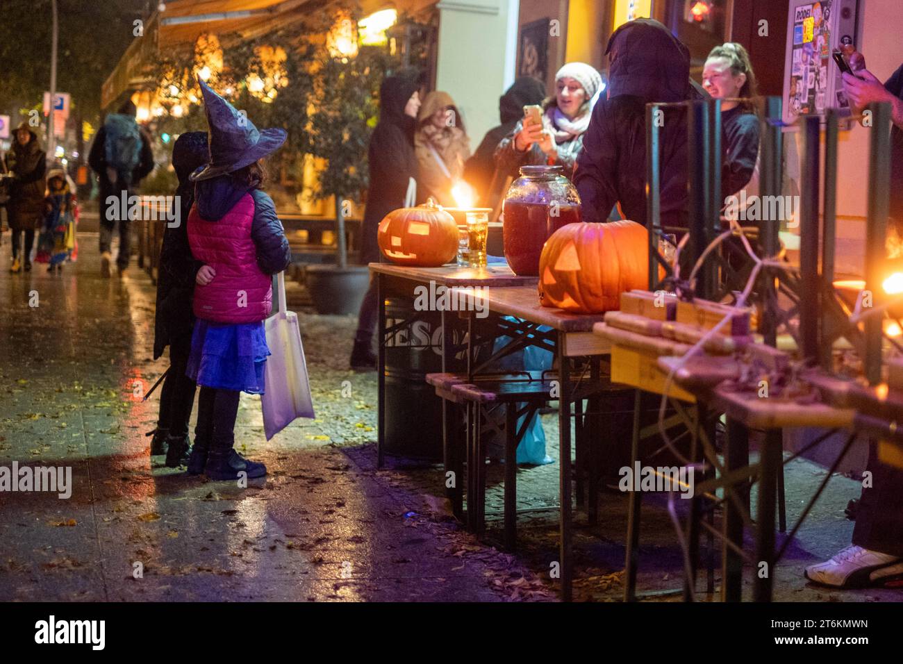 Berlin Trick Or Treat 2024 Nelly Yevette