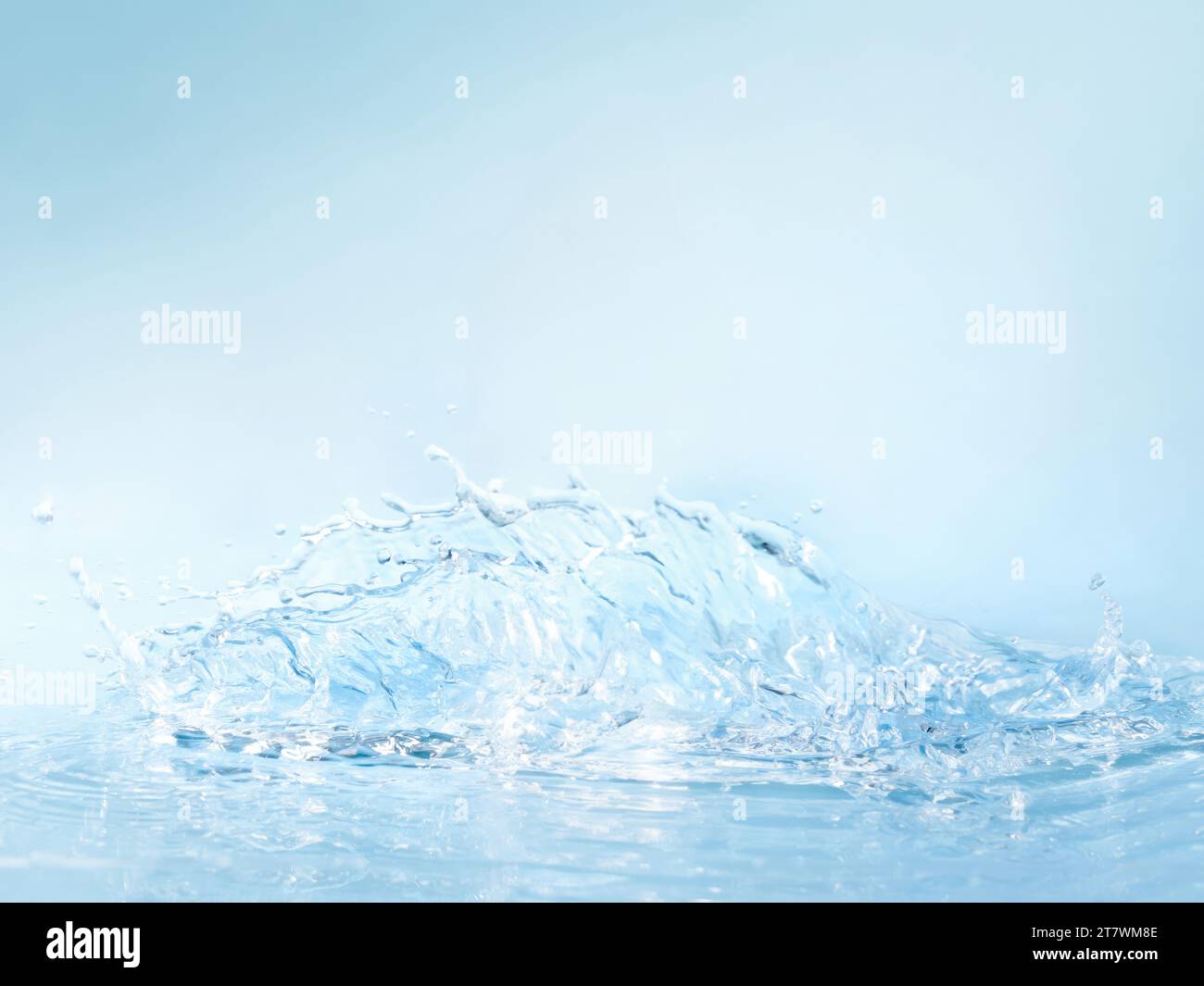 Las superficies de agua, los océanos, los mares y las montañas nevadas muestran productos de agua Foto de stock