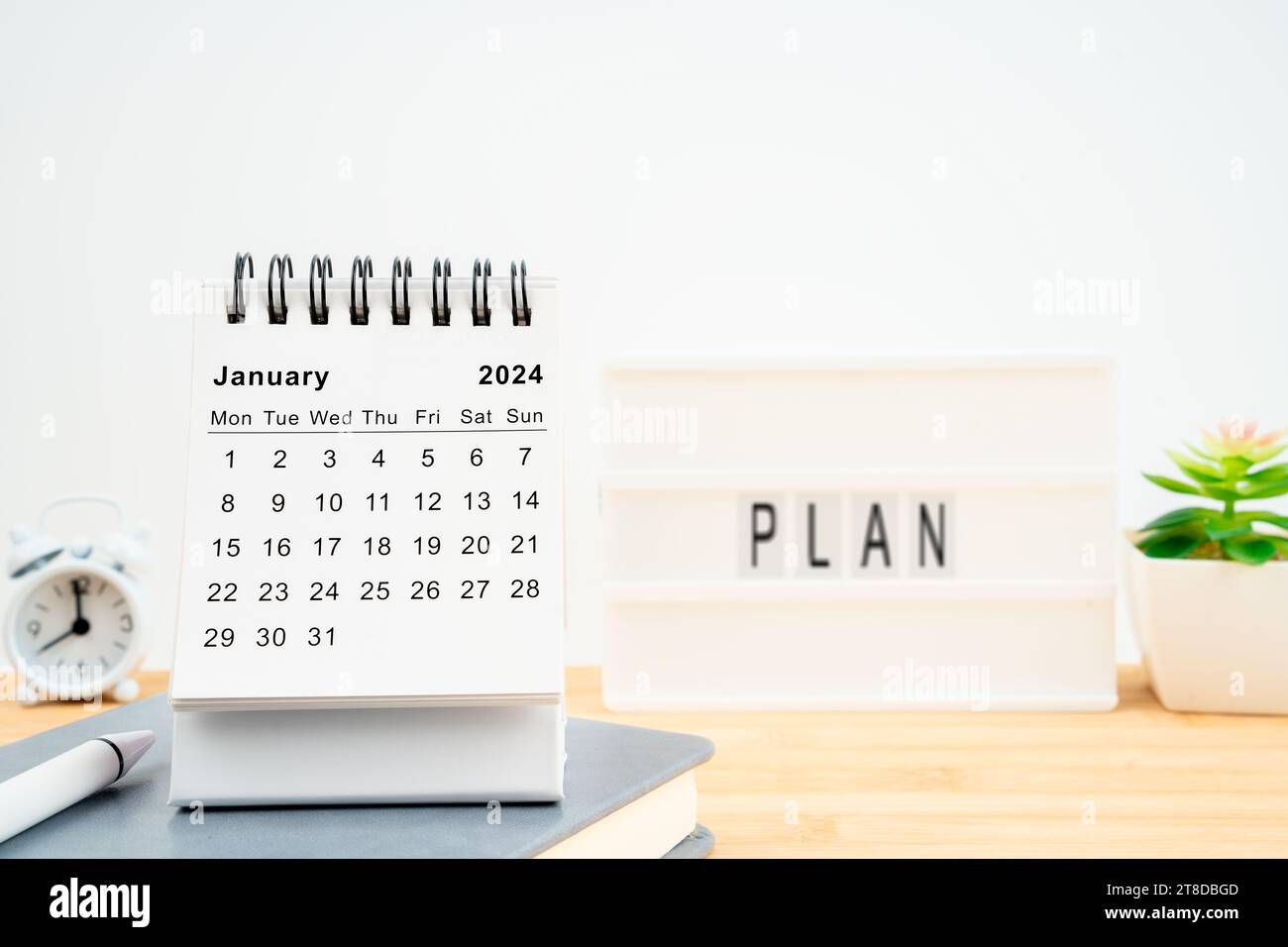 Calendario de enero para el año 2024 y PLAN en lightbox Fotografía de