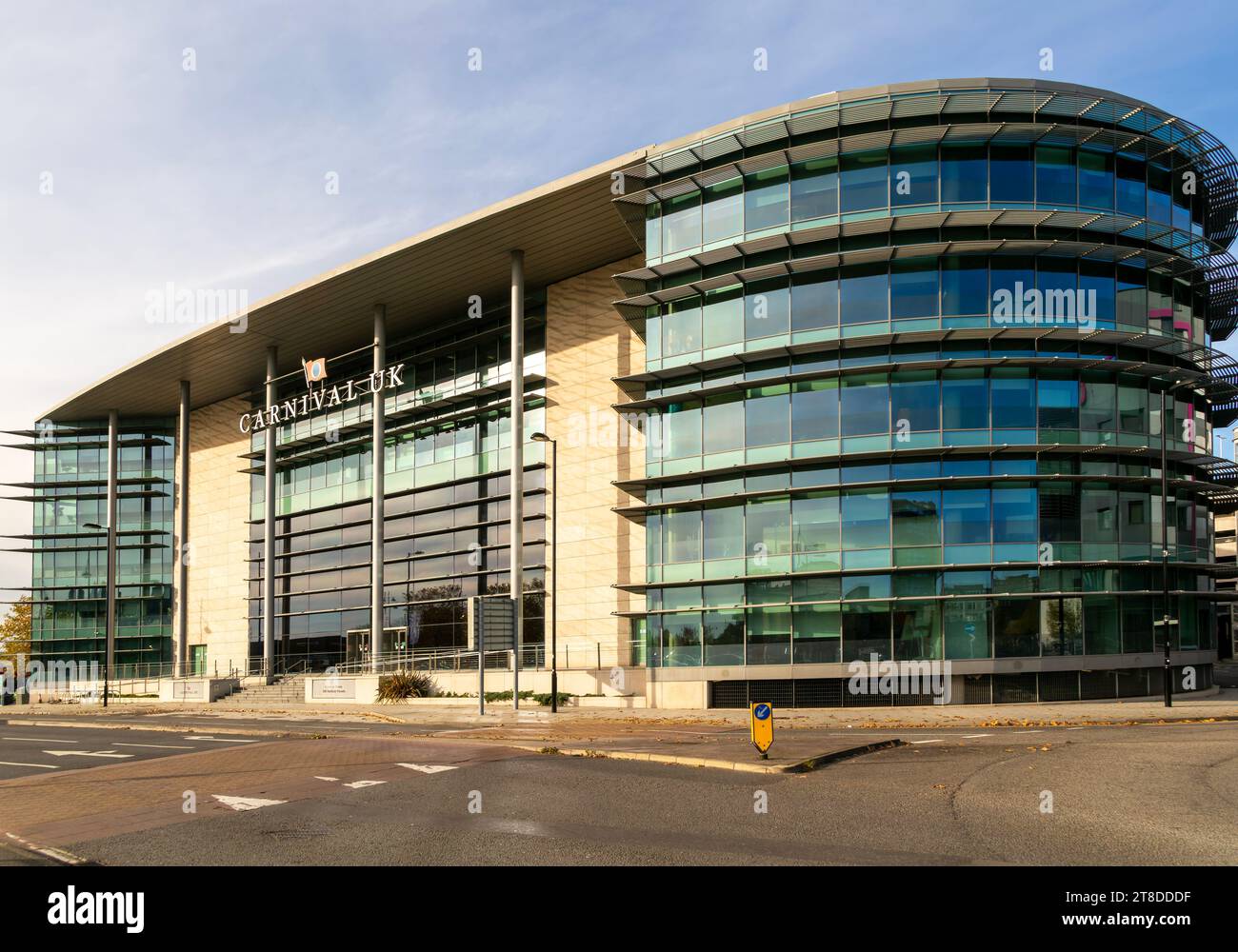 Carnival House, Carnival UK corporation, Southampton, Hampshire, Inglaterra, oficinas modernas del Reino Unido construidas en 2009 Foto de stock