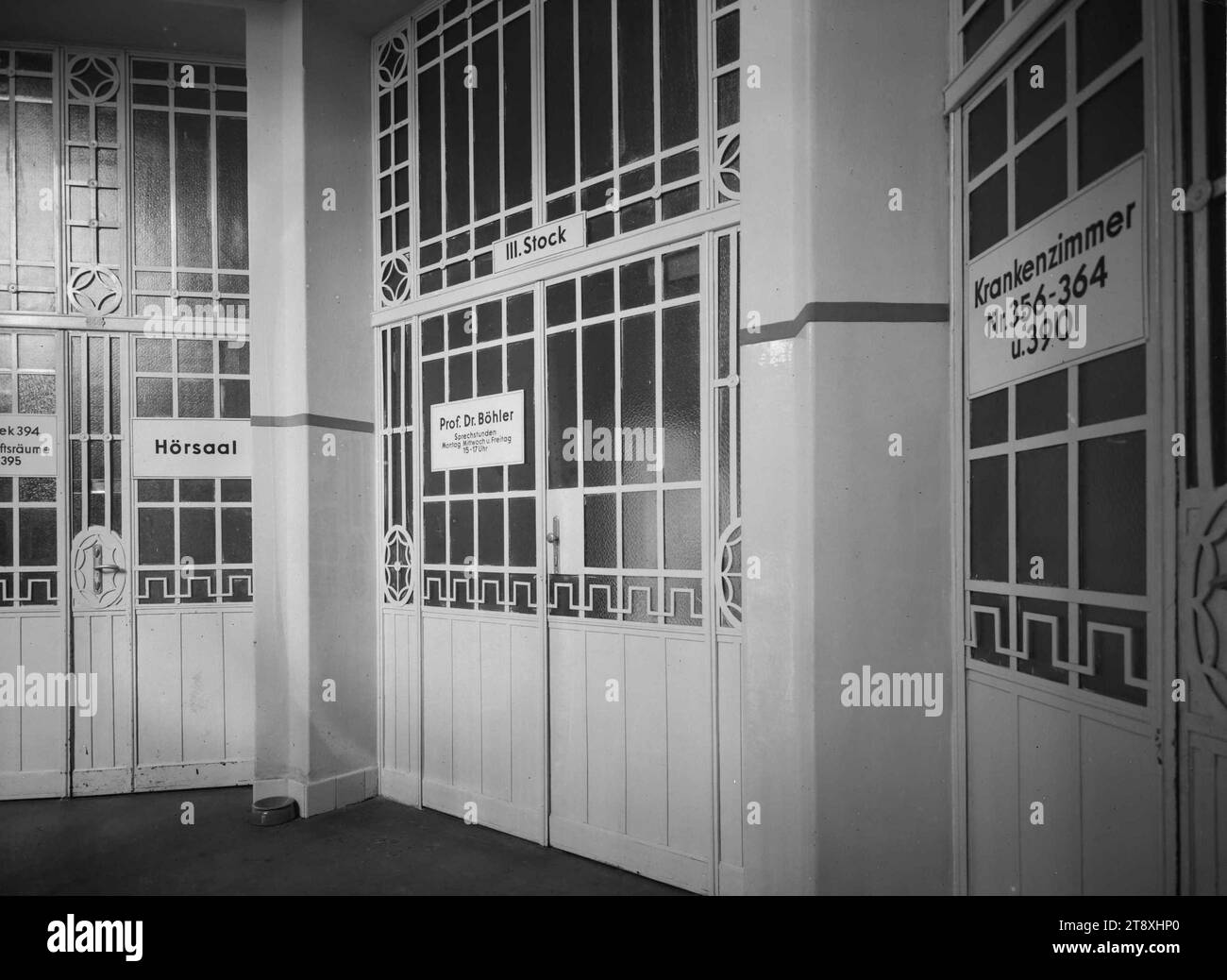 Hospital de Accidentes, 20, ergasse 26, entrada a la oficina del