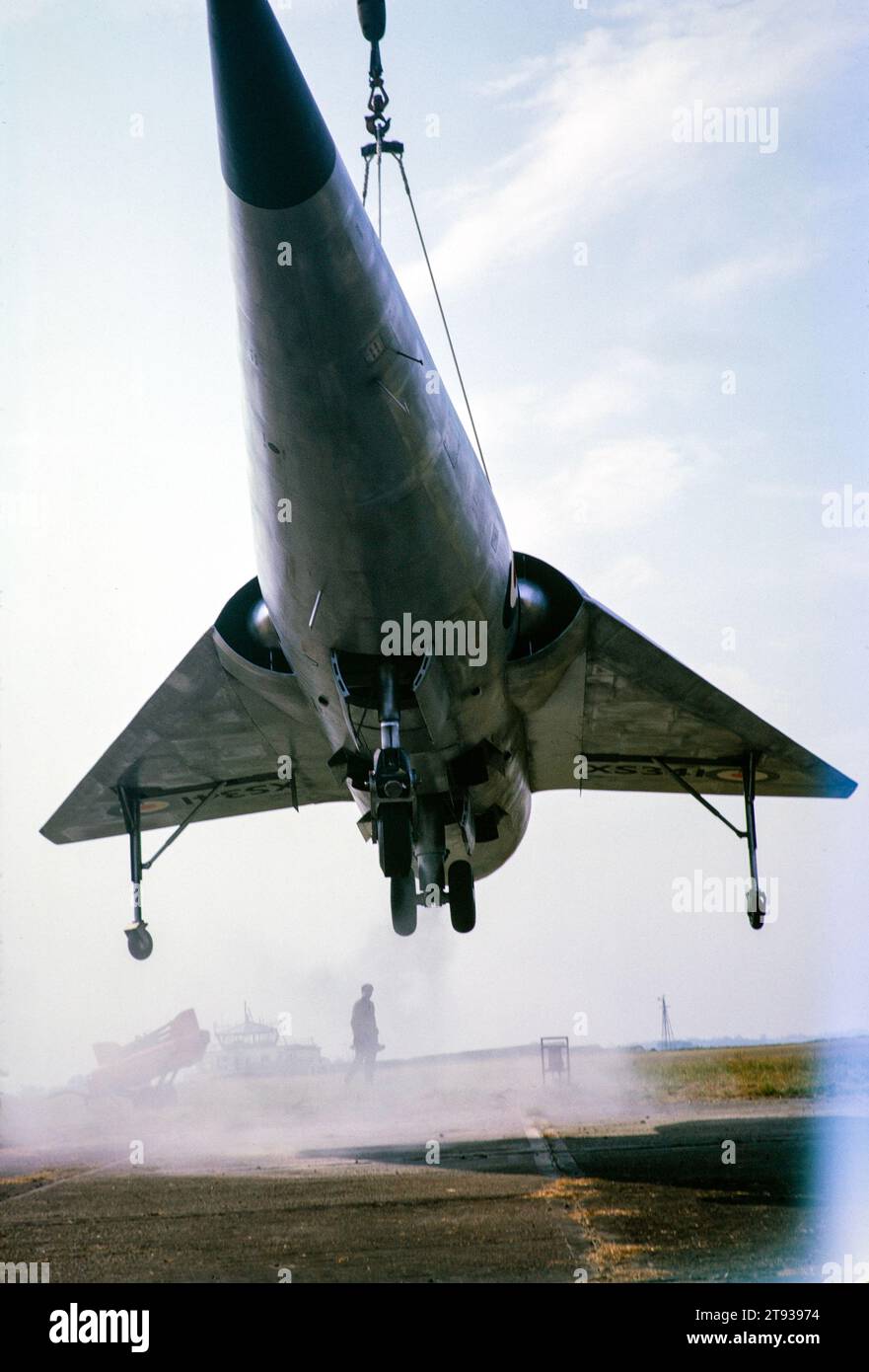 Scott Furlong Predator, Biggin Hill, serie de televisión 'Planemakers' Septiembre 1964 Fotografía por Alan 'Taffy' Harris para ATV Foto de stock