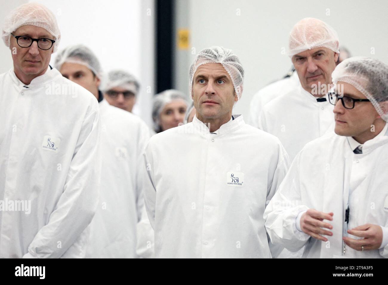 Chartres, Francia. 23 de noviembre de 2023. El presidente Emmanuel