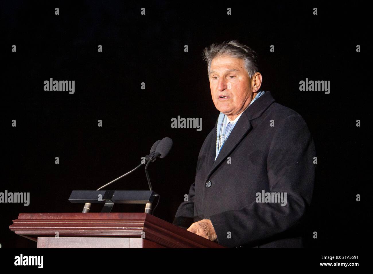 El senador estadounidense Joe Manchin III (demócrata de Virginia