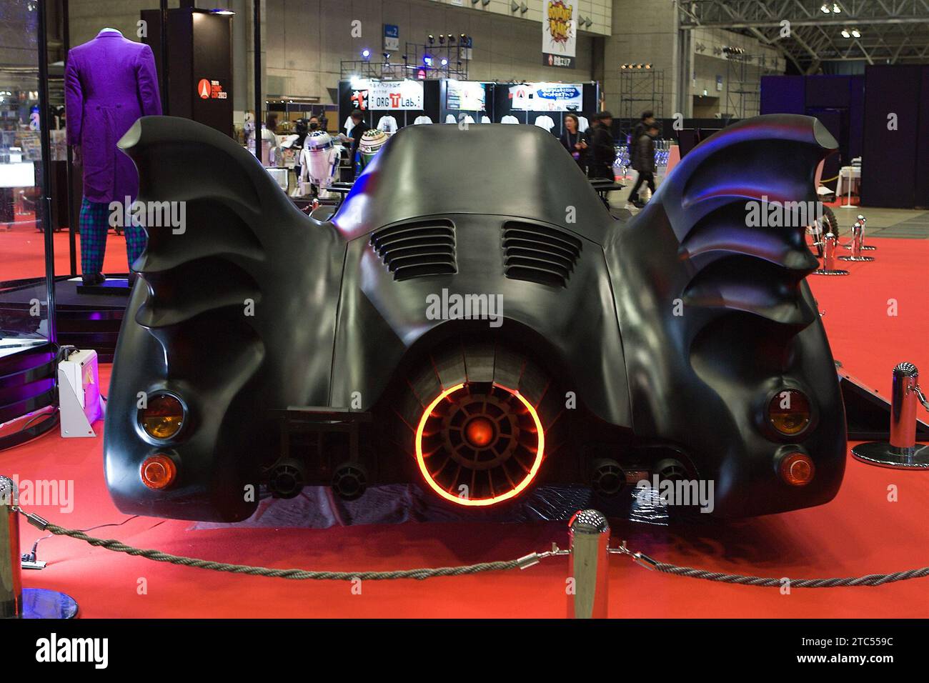 8 de diciembre de 2023, Tokio, Japón Batman Bat Mobile en la Tokyo