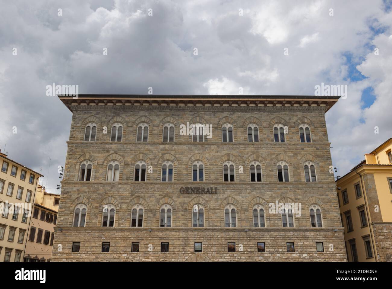 Palazzo delle Assicurazioni Generali (siglo XIX neorenaissance Foto de stock