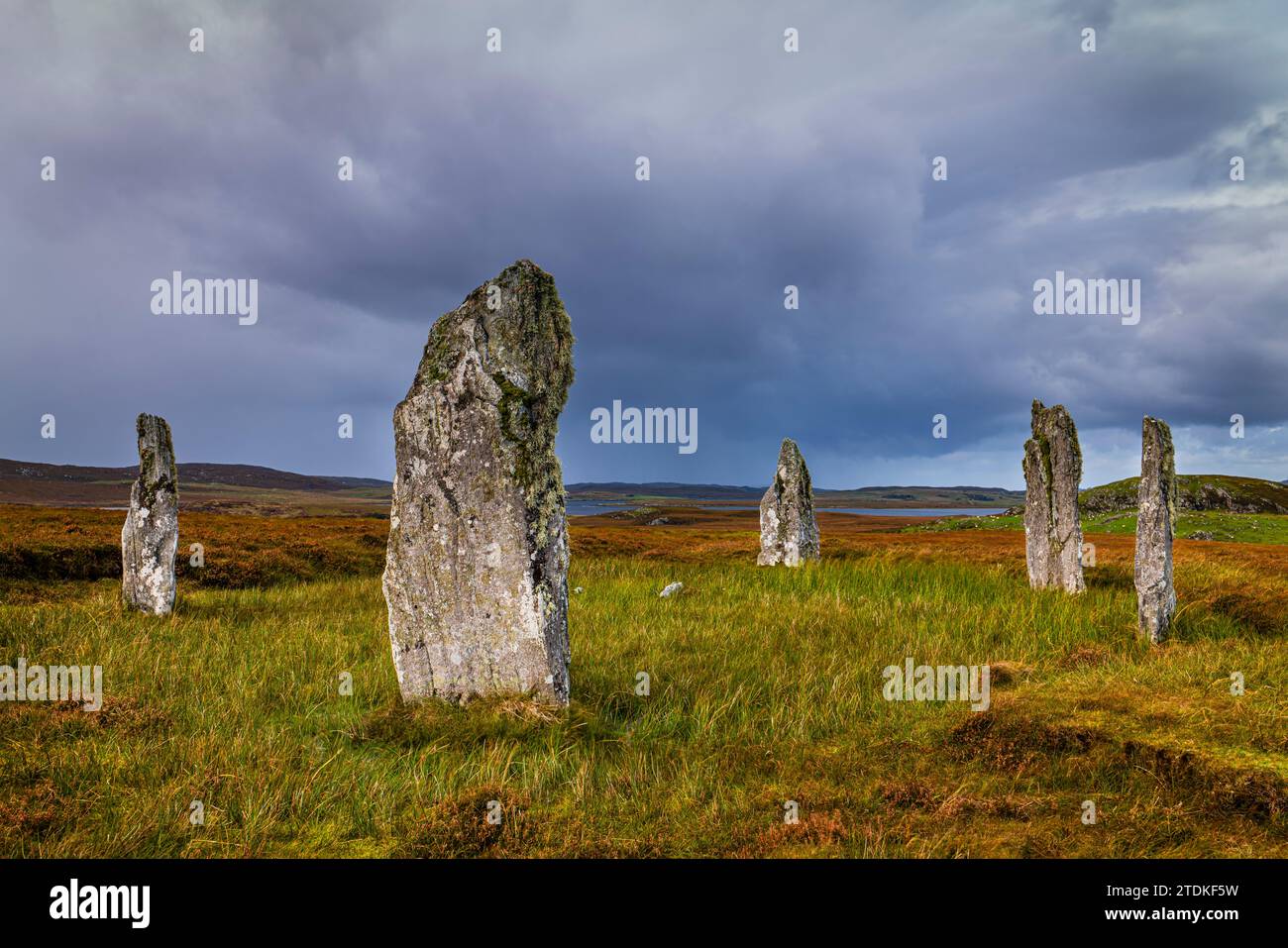 PIEDRAS DE PIE DE CALLANISH #4 (2900-2600 A.C.) CALLANISH ISLA DE LEWIS LAS HÉBRIDAS ESCOCIA REINO UNIDO Foto de stock