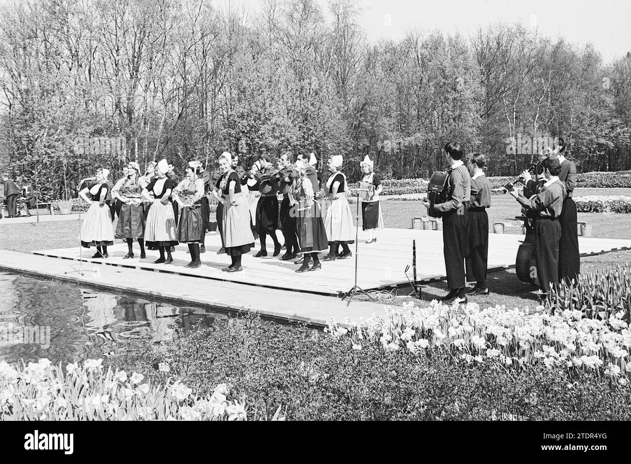 El rey y la reina de Nepal visitan Keukenhof, la finca de la Fundación