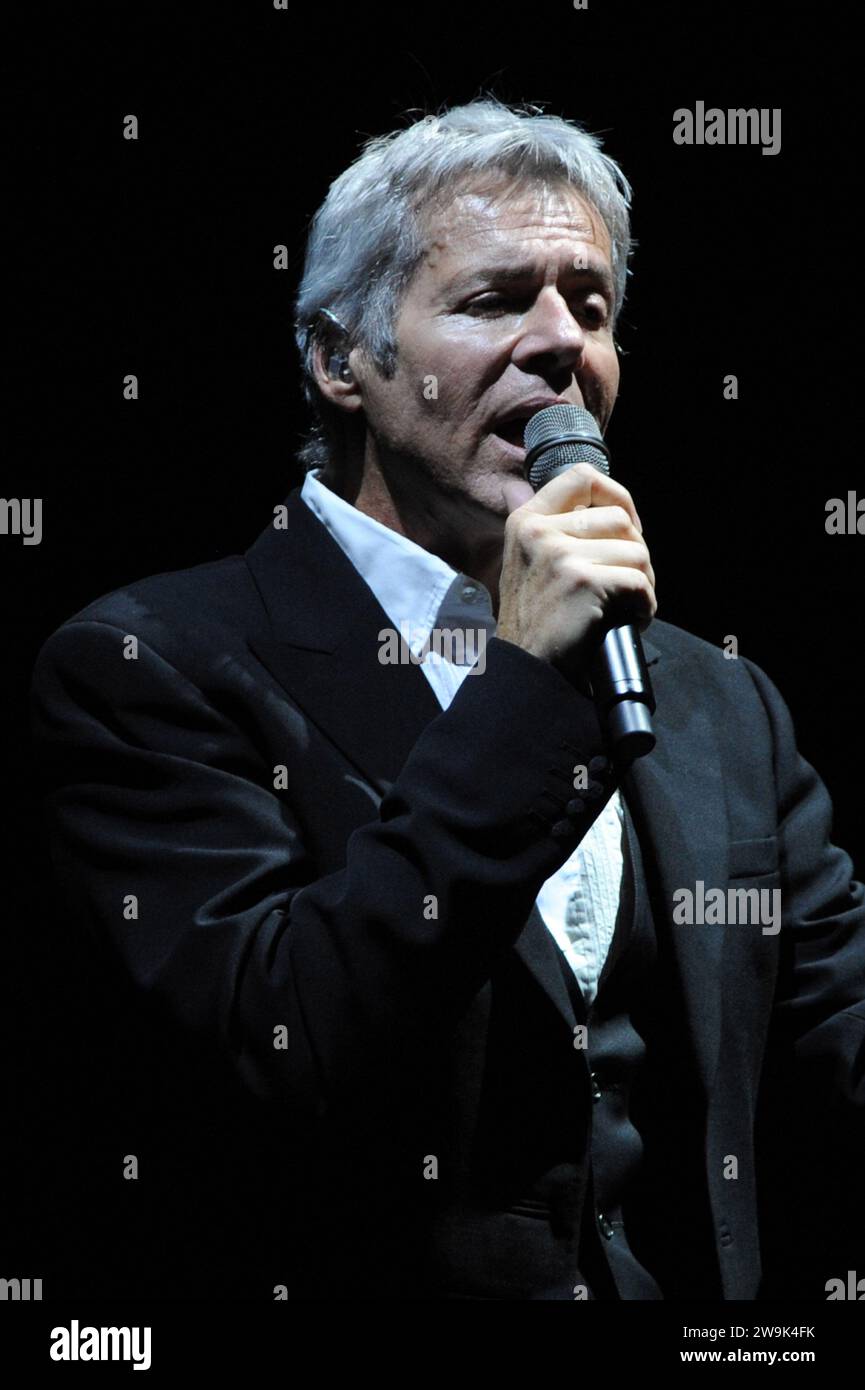 Claudio baglioni 2008 fotografías e imágenes de alta resolución Alamy