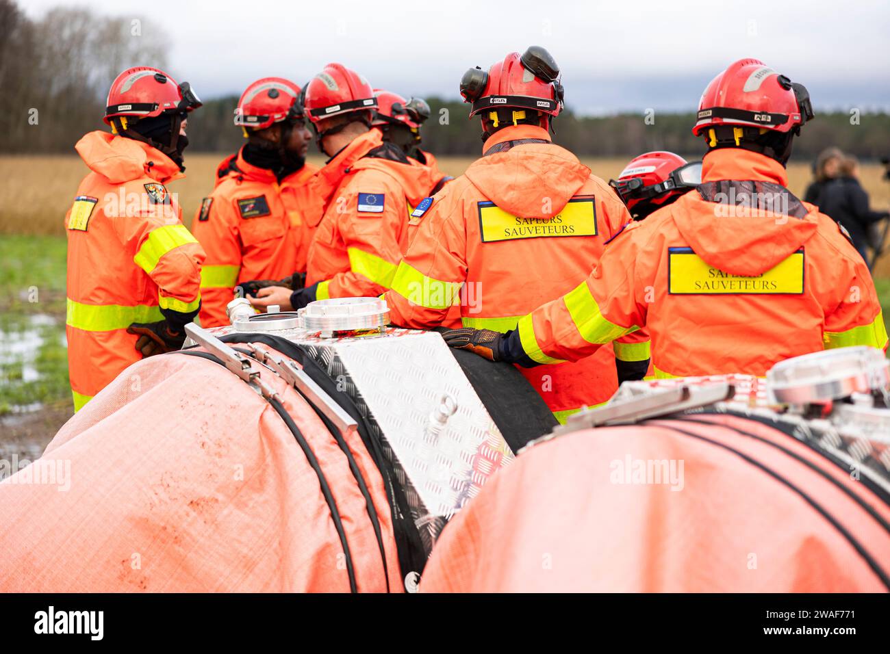 04 de enero de 2024, Baja Sajonia, Winsen (Aller) Las fuerzas de