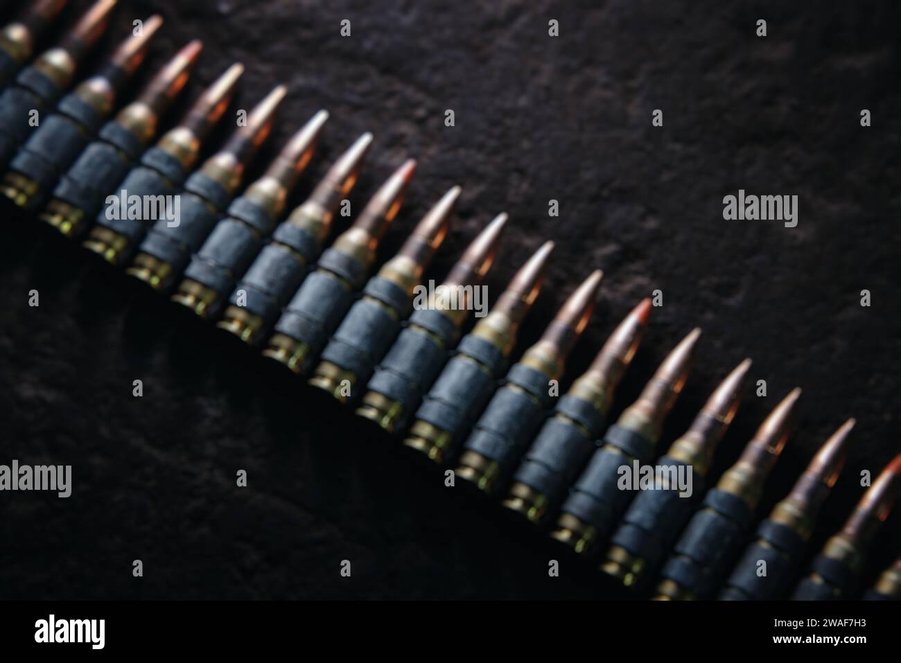 Cinturón de balas fotografías e imágenes de alta resolución - Alamy