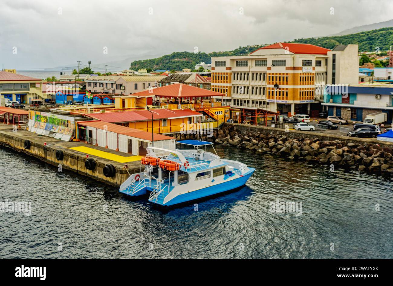 ROSEAU, DOMINICA 5 de diciembre de 2023 Dominica es un país insular