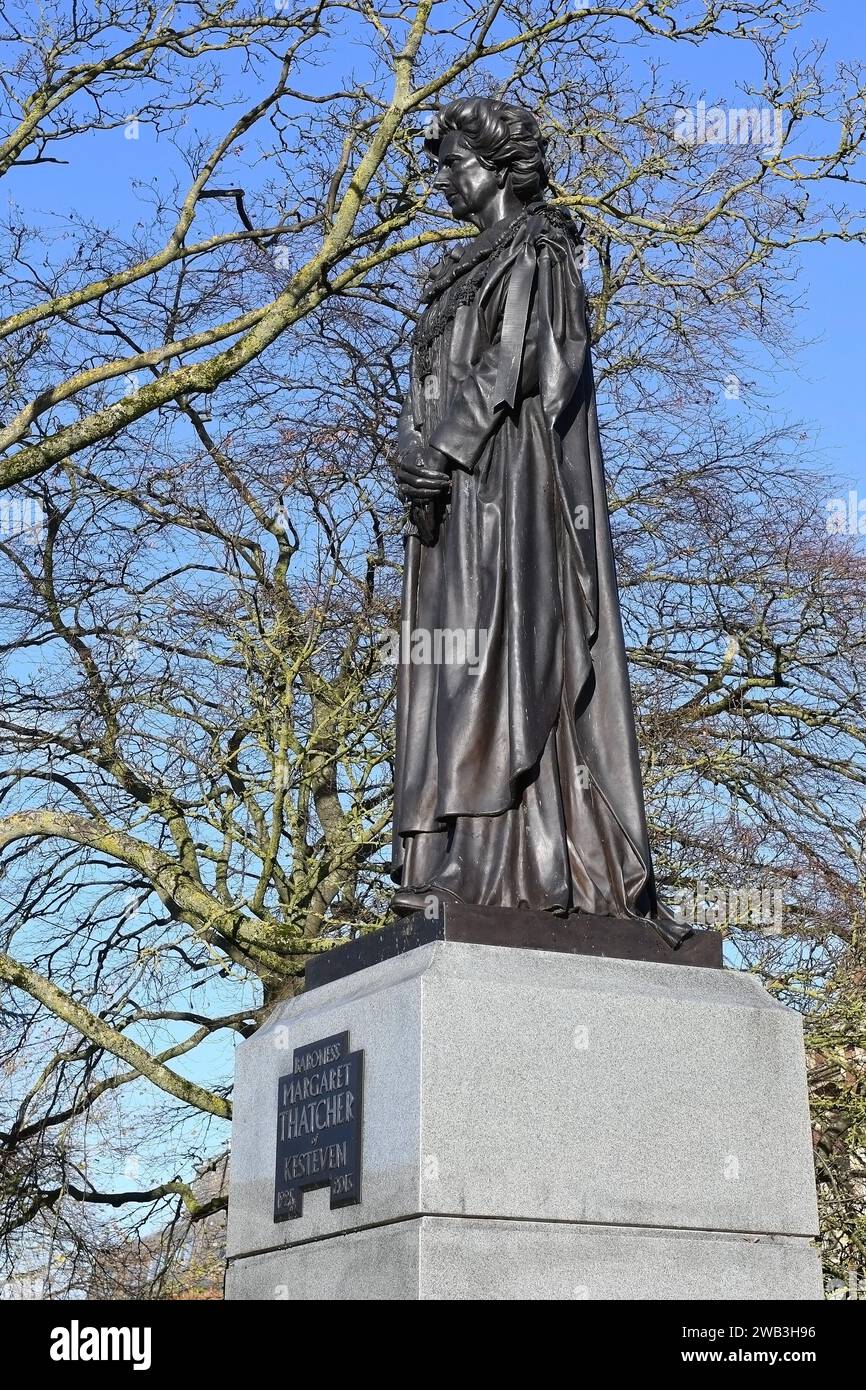 Estatua de Margaret Thatcher Grantham Lincs. 2024 Foto de stock