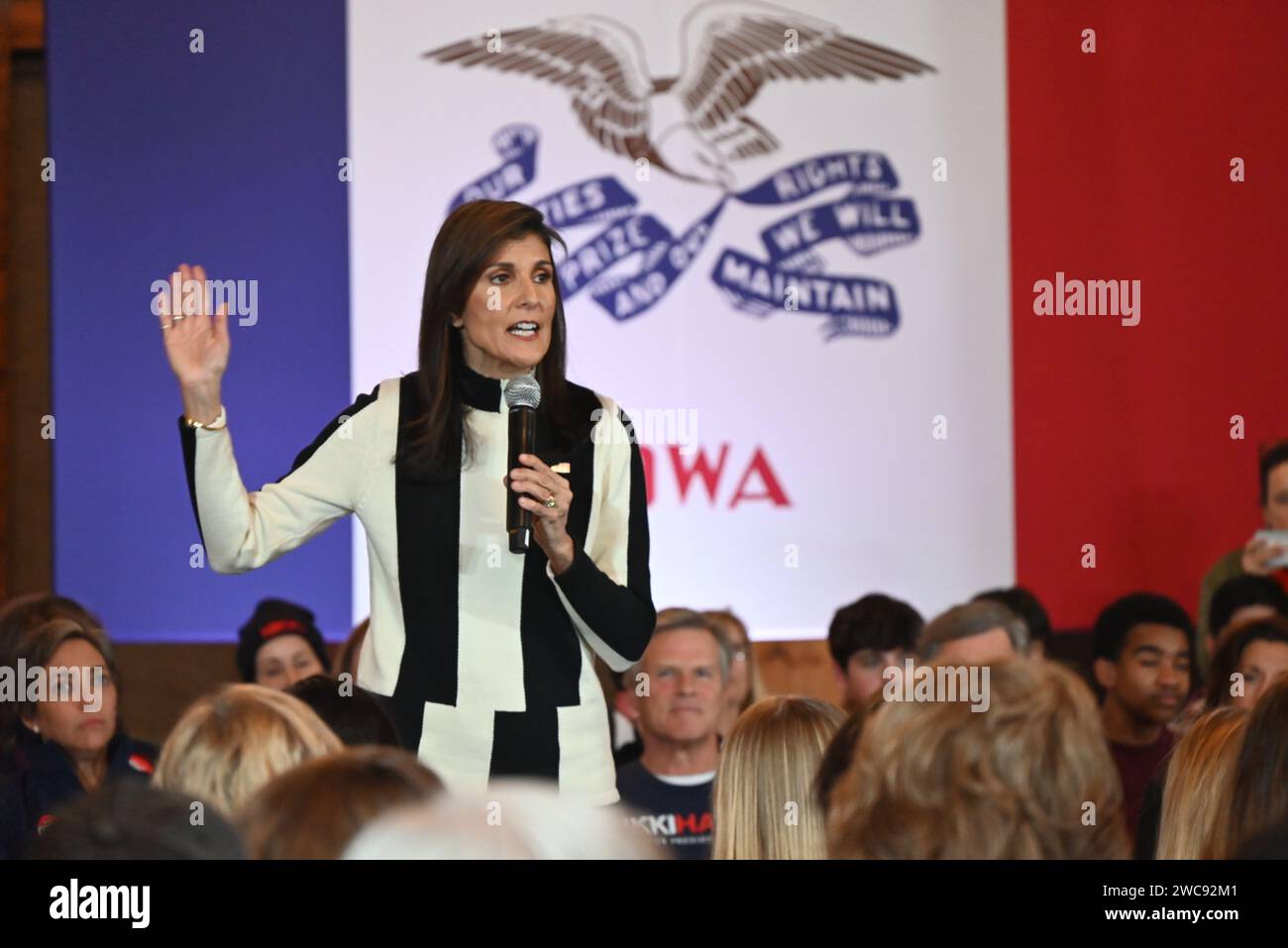 Adel, Iowa, Estados Unidos. 14 de enero de 2024. (NUEVO) Nikki Haley