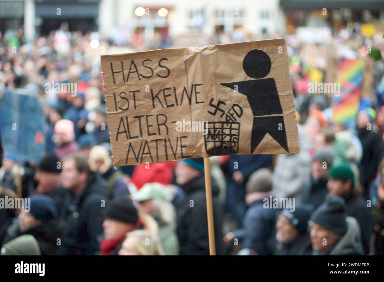 Demo Gegen Rechts Termine Schleswig Holstein Flensburg, Schleswig-Holstein, Demo gegen Rechtsextremismus persona