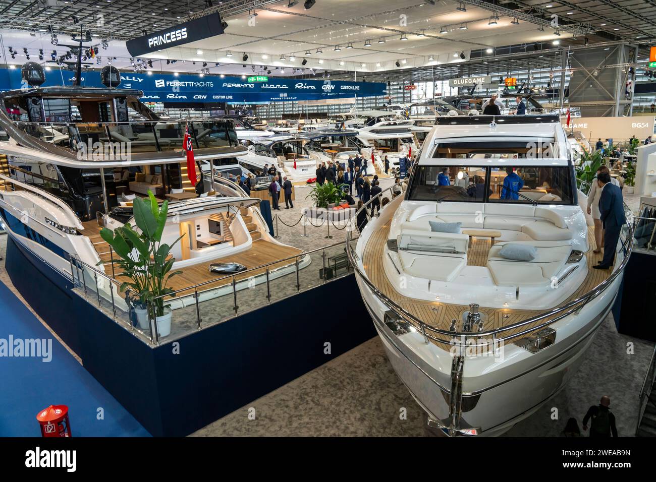 Großyachten, Luxusyachten, in der Halle 6 der BOOT 2024, größte Yacht
