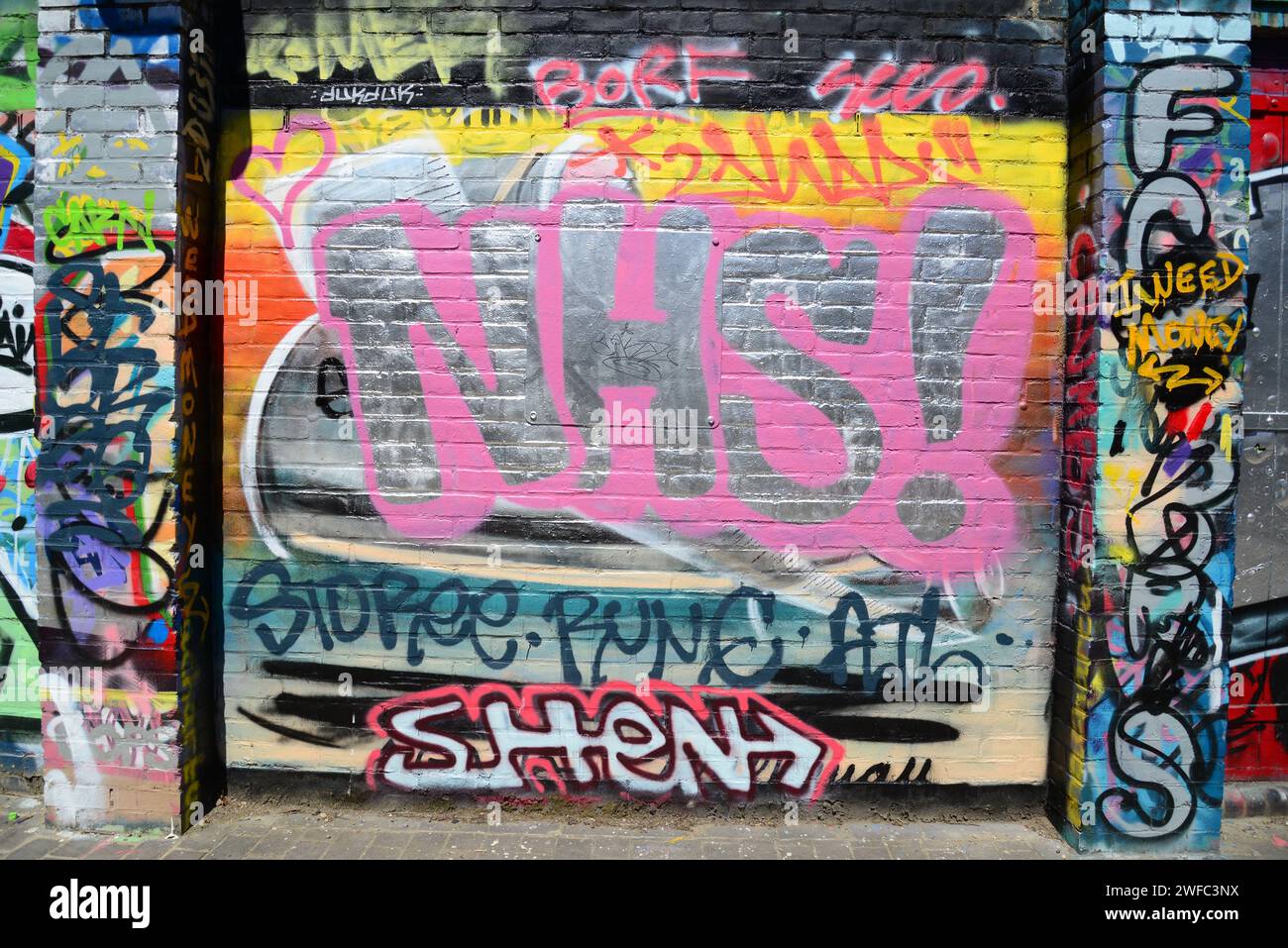 Arte callejero apoyando al NHS durante el Coronavirus London Lockdown en 2020 Foto de stock