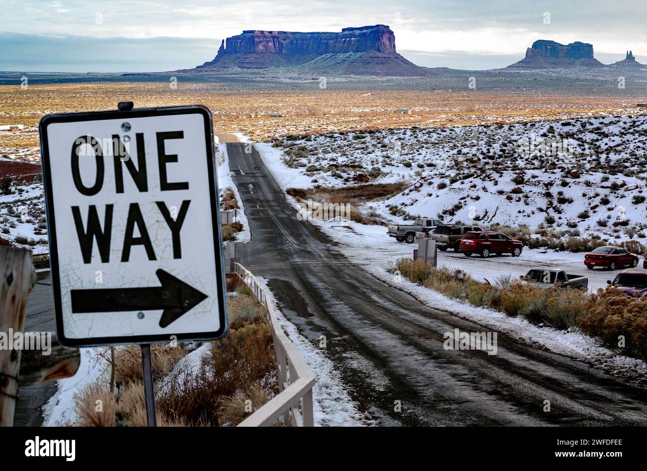 Señalización de un solo sentido en Monument Valley, Arizona Utah (Estados Unidos de América) Foto de stock