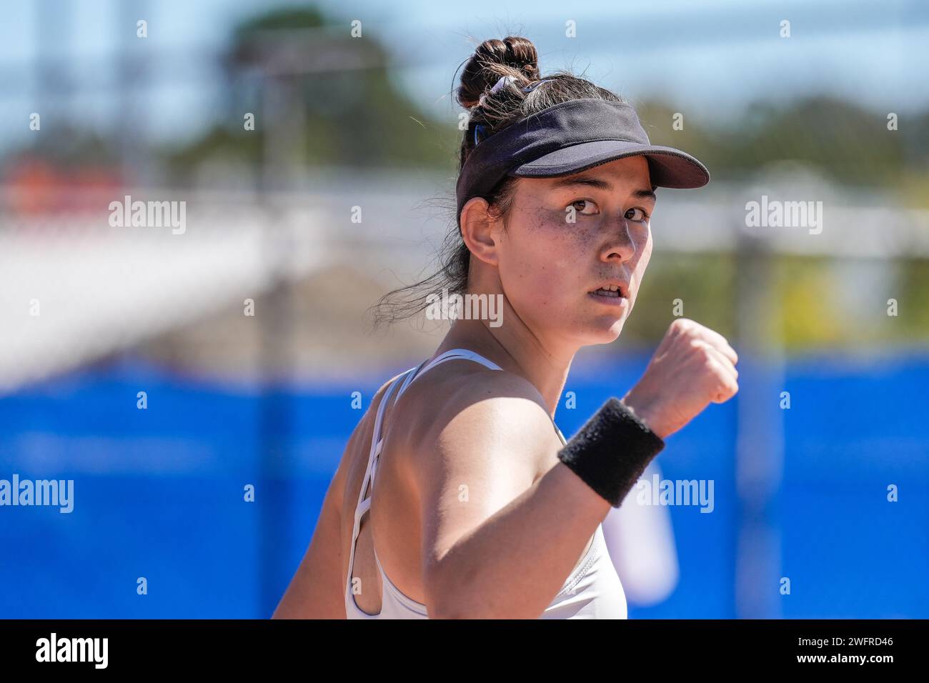 Joanna Garland de Chinese Taipei en acción durante la Ronda 2 del torneo #1 ITF W60 Canberra Claycourt International 2023 Foto de stock