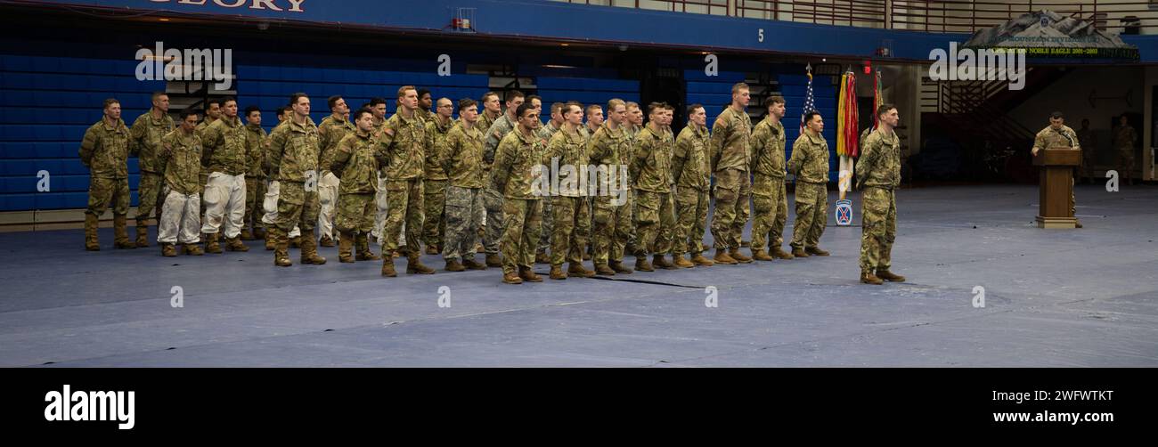 La 10ª División de Montaña celebra una ceremonia de premiación para los