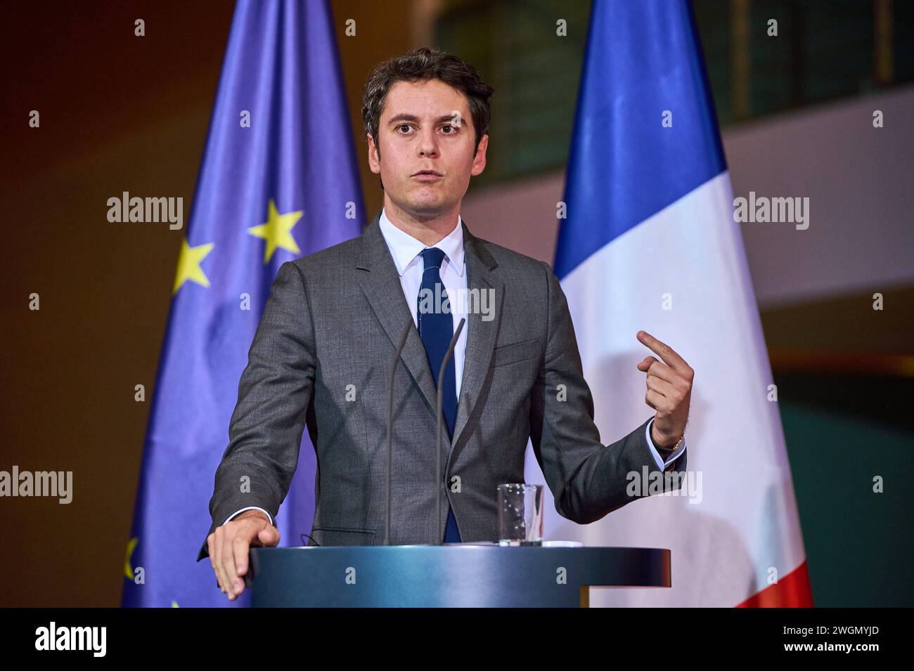 Französischer Primer ministro Gabriel Attal bei einer Pressekonferenz anlässlich des Besuchs des französischen Primer ministro en Berlín. El primer ministro francés Gabriel Attal en una conferencia de prensa con motivo de la visita del primer ministro francés a Berlín. Snapshot-photography/F.Boillot *** El primer ministro francés Gabriel Attal en una conferencia de prensa con motivo de la visita del primer ministro francés a Berlín El primer ministro francés Gabriel Attal en una conferencia de prensa con motivo de la visita del primer ministro francés a Berlín Fotografía instantánea F Boillot Foto de stock