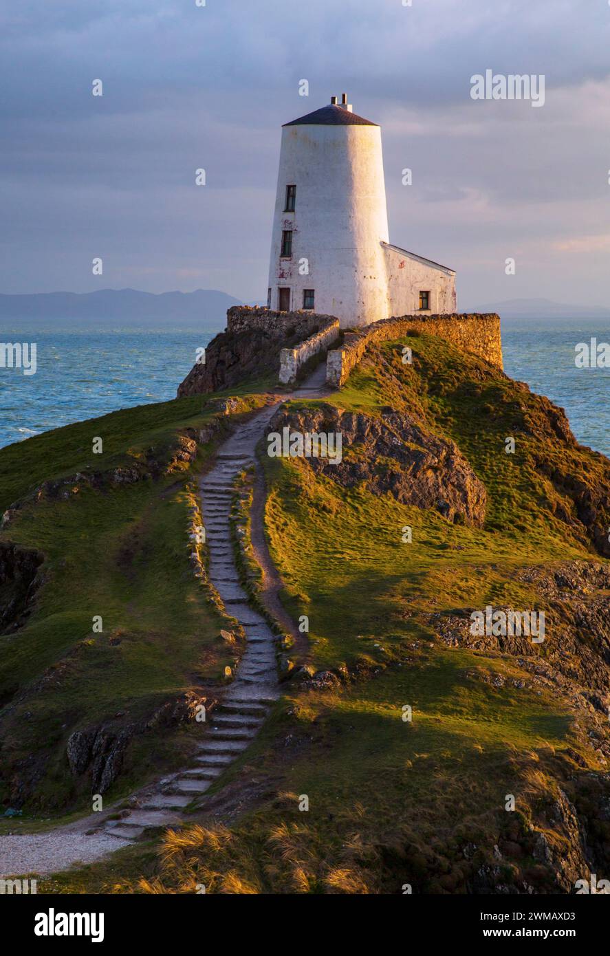 Tawr Mawr Lghthouse Anglesey Foto de stock