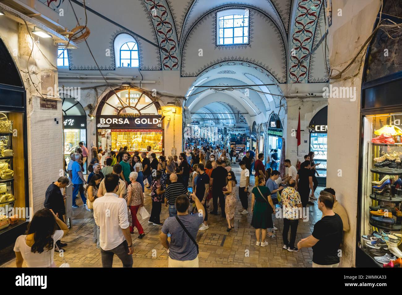 Gran Bazar, Estambul, Turquía © Dosfotos/Axiom Foto de stock