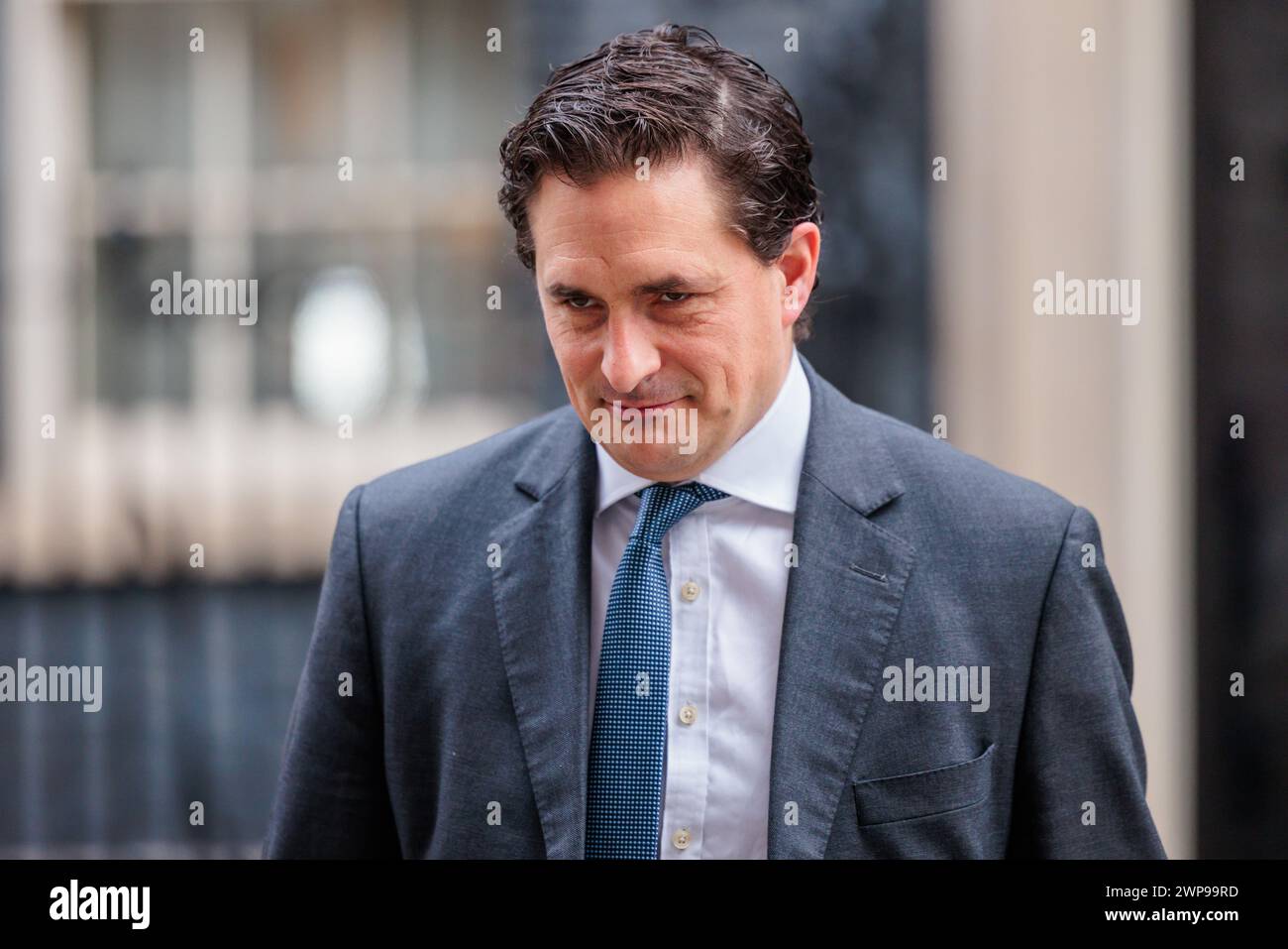 Downing Street, Londres, Reino Unido. 6 de marzo de 2024. Johnny Mercer MP, Ministro de Estado (Ministro de Asuntos de los Veteranos) en la Oficina del Gabinete, asiste a la reunión semanal del Gabinete en 10 Downing Street. Foto de Amanda Rose/Alamy Live News Foto de stock