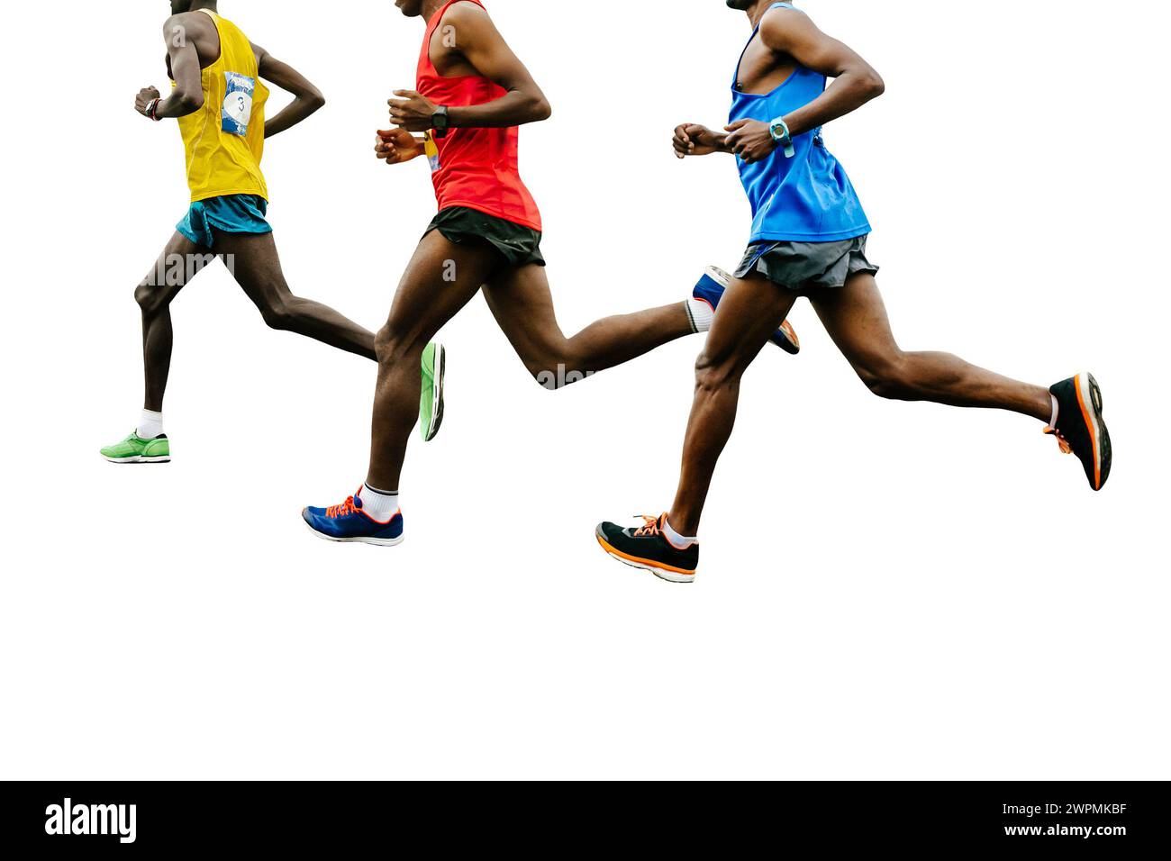 los corredores africanos del grupo principal vestidos con ropa deportiva brillante carrera, aislados sobre fondo blanco Foto de stock