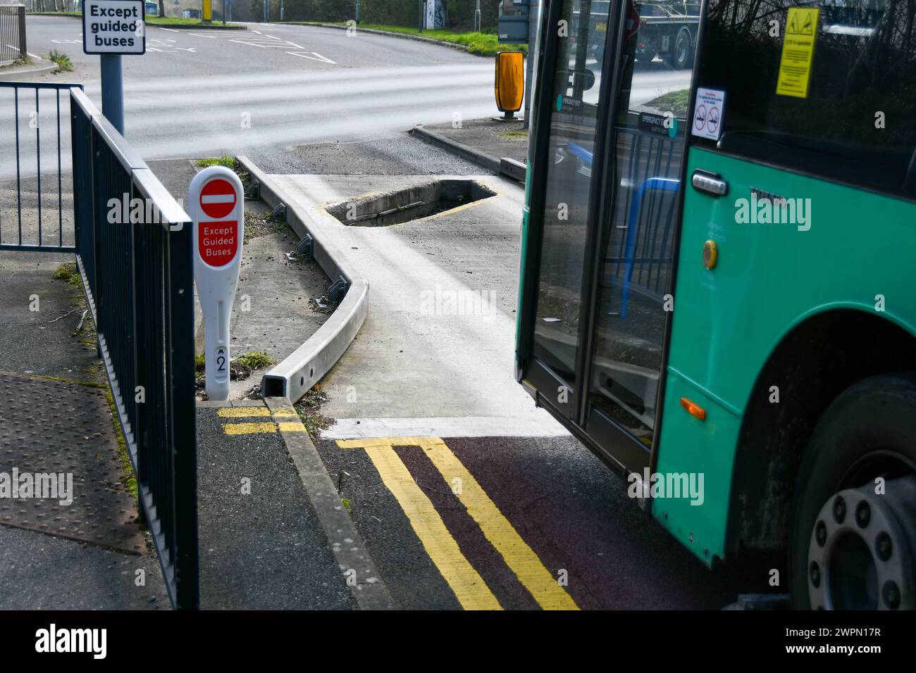 Estación de autobuses St Ives autobús guiado Foto de stock