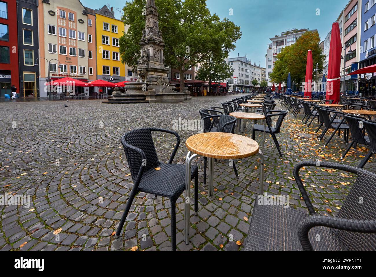 Café de la calle en el centro de Colonia, Alemania Foto de stock