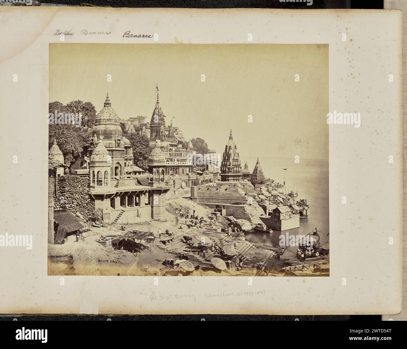 Benares; el Ghat ardiente. Samuel Bourne, fotógrafo (inglés, 1834