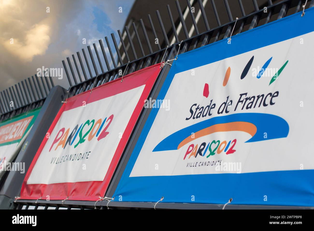 Anuncio de Paris2012 en el stade de France en Saint Denis en 2005. Como se conoce París perdió y los Juegos Olímpicos de 2012 tuvieron lugar en Londres. París tenía que hacerlo Foto de stock