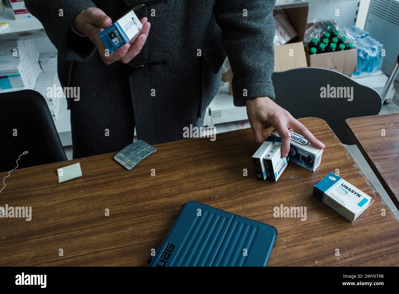 Escasez de drogas en Ismail Ucrania. Fotos tomadas en una farmacia local el 10 de marzo de 2022. Foto de stock