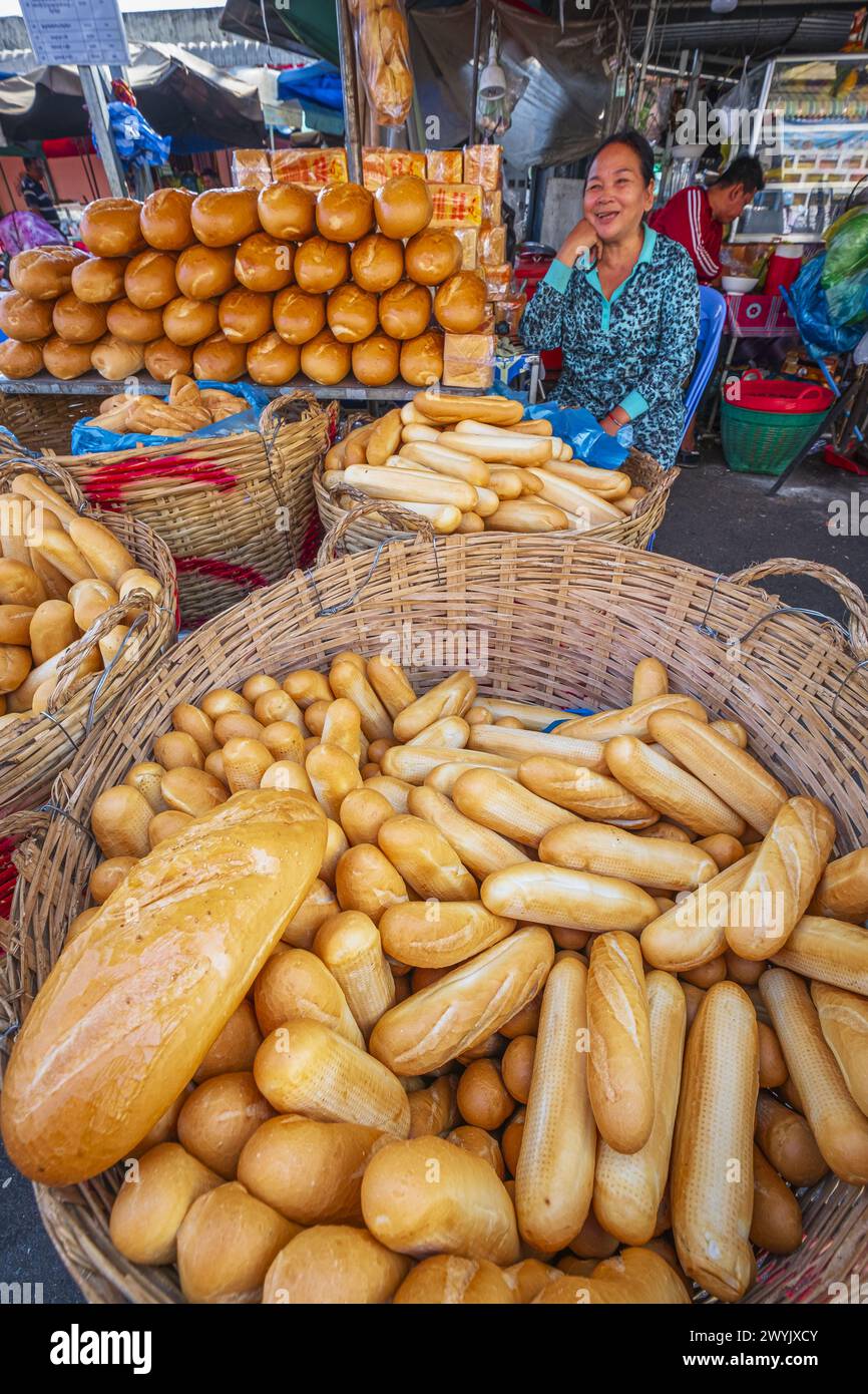 Camboya, Kampong Chhnang, mercado Phsar Leu Foto de stock