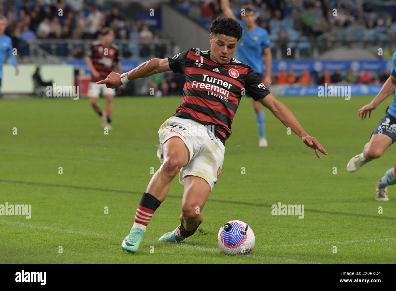 Sydney, Australia. 13 de abril de 2024. Marcus Younis del Western Sydney Wanderers FC se ve durante el partido de la ronda 24 de la temporada 2023-24 de Isuzu UTE A-League entre el Sydney FC y el Western Sydney Wanderers FC celebrado en el Allianz Stadium. Resultado final Sydney FC 2:1 Western Sydney Wanderers. Crédito: SOPA Images Limited/Alamy Live News Foto de stock