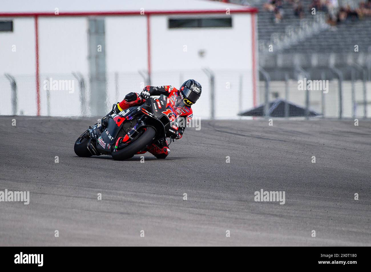 Las Américas. 13 de abril de 2024. Maverick Vi-ales (12) con Aprilia Racing en acción carrera clasificatoria en el Gran Premio Red Bull de las Américas, Circuito de las Américas. Austin, Texas. Mario Cantu/CSM/Alamy Live News Foto de stock