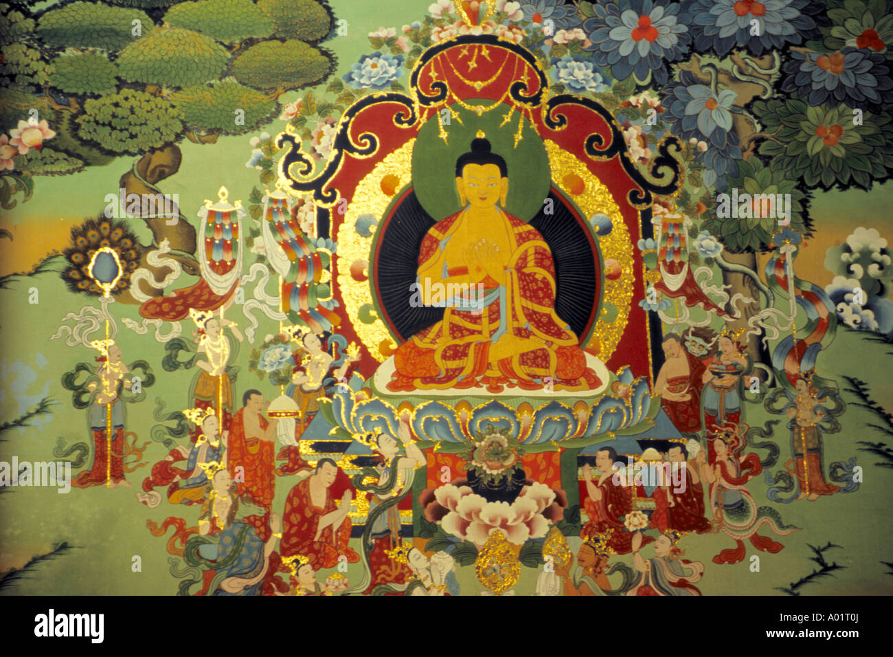 India Himachal Pradesh Dharamsala Instituto Norbulinka templo pintura mural Foto de stock