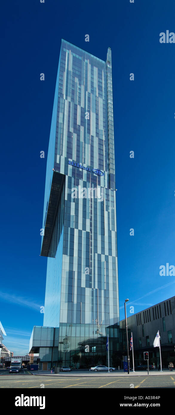 Hotel Hilton Manchester Beetham Tower exterior museo Urbis North West Lancashire Inglaterra Reino Unido Foto de stock