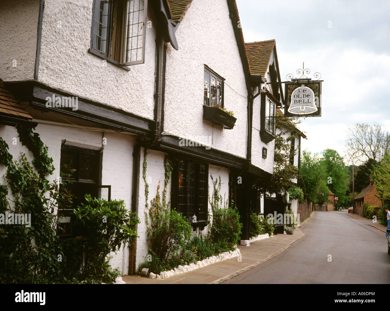 Signo de hurley village fotografías e imágenes de alta resolución Alamy