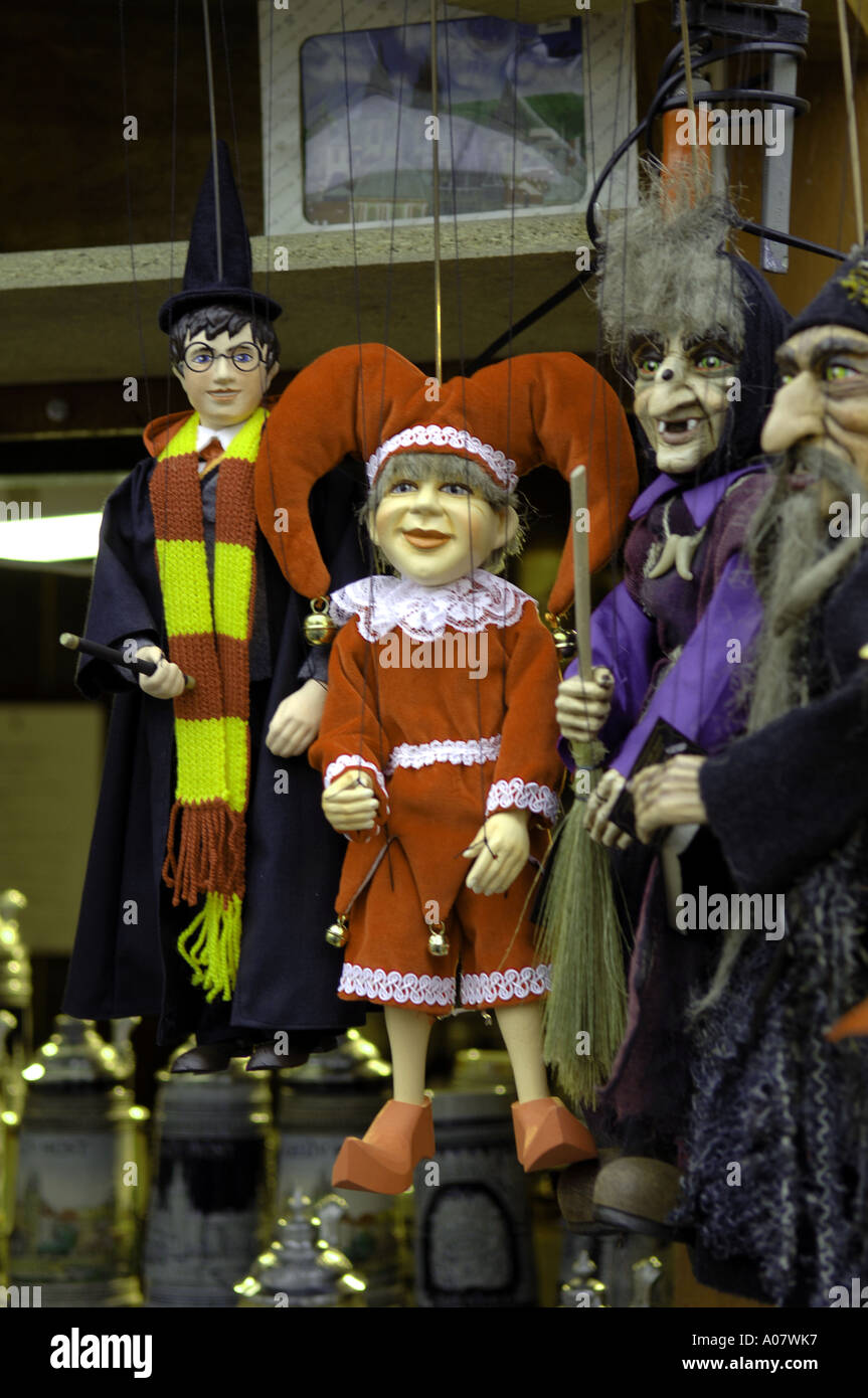 Harry potter jester bruja brujería hechicería títeres juguetes regalos Regalos Regalos Navidad calado mercado Praga Foto de stock