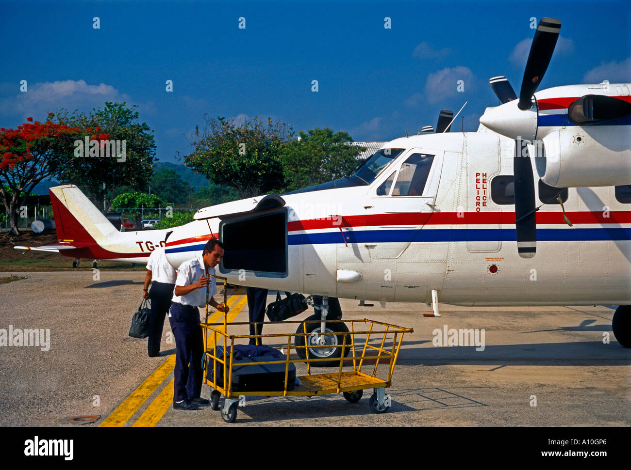 Aeropuerto de guatemala fotografías e imágenes de alta resolución Alamy