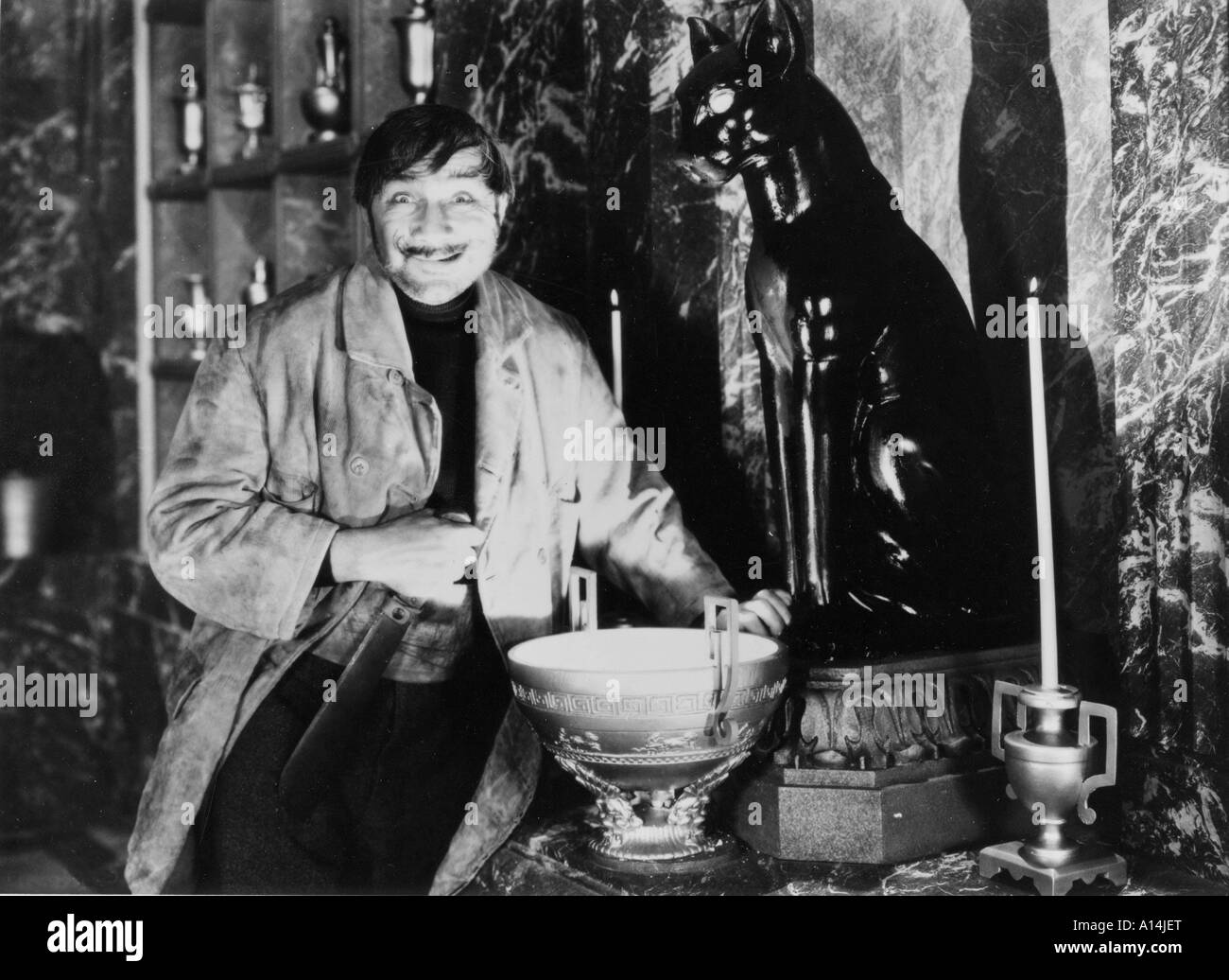 El gato negro 1941 Albert S Rogell Bela Lugosi Fotografía de stock - Alamy