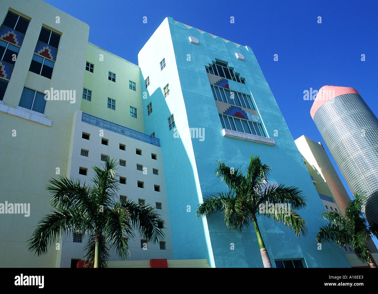 Miami Beach Florida Colores Pastel Estilo Art Deco En 404 Washington Fotografia De Stock Alamy